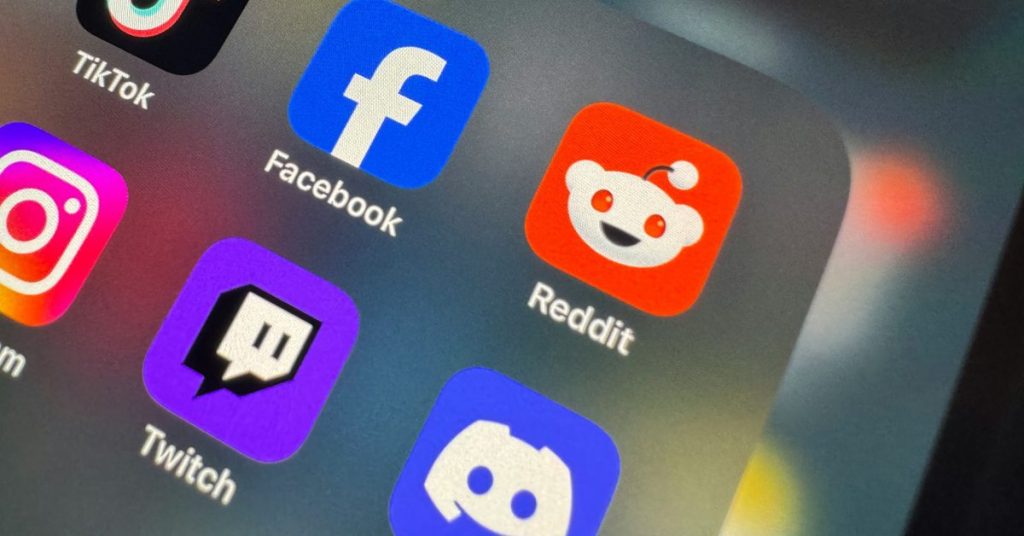 Reddit and Discord face scrutiny over controversial age verification practices