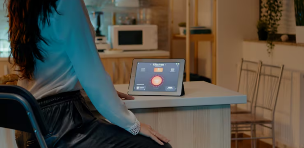 The Cybersecurity Threat Lurking in Smart Homes Cybersecurity Threat Lurking