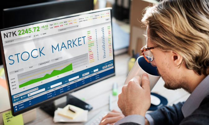 QQQ Is Back — And It’s Bringing the Whole Market With It Qqq stock