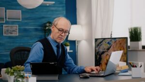 Workers Who Would Rather Retire Than Learn to Work Alongside AI